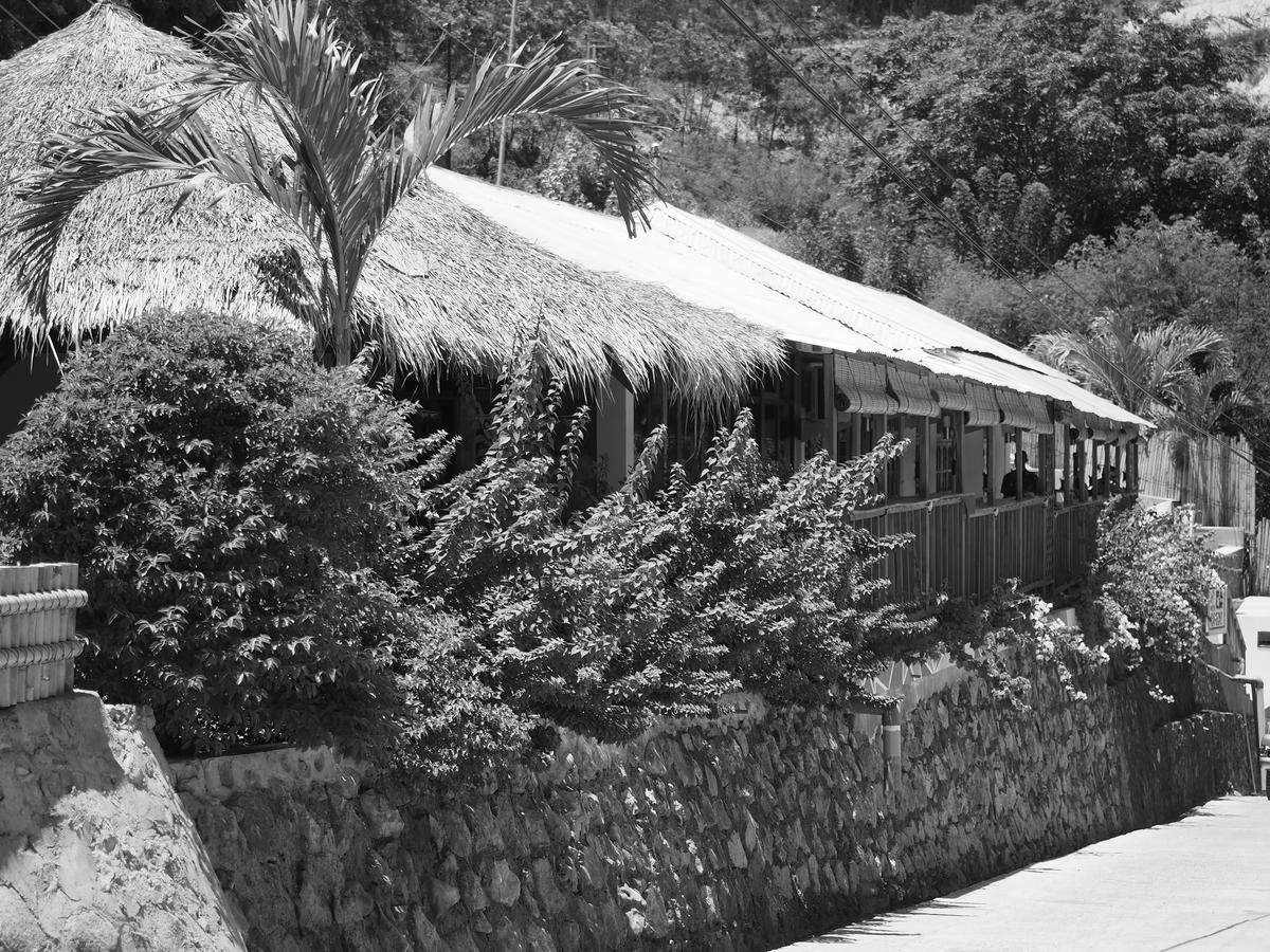 The Palm Komodo Labuan Bajo Esterno foto
